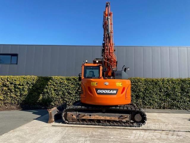 Doosan DX140 LCR-5 Гусеничні екскаватори