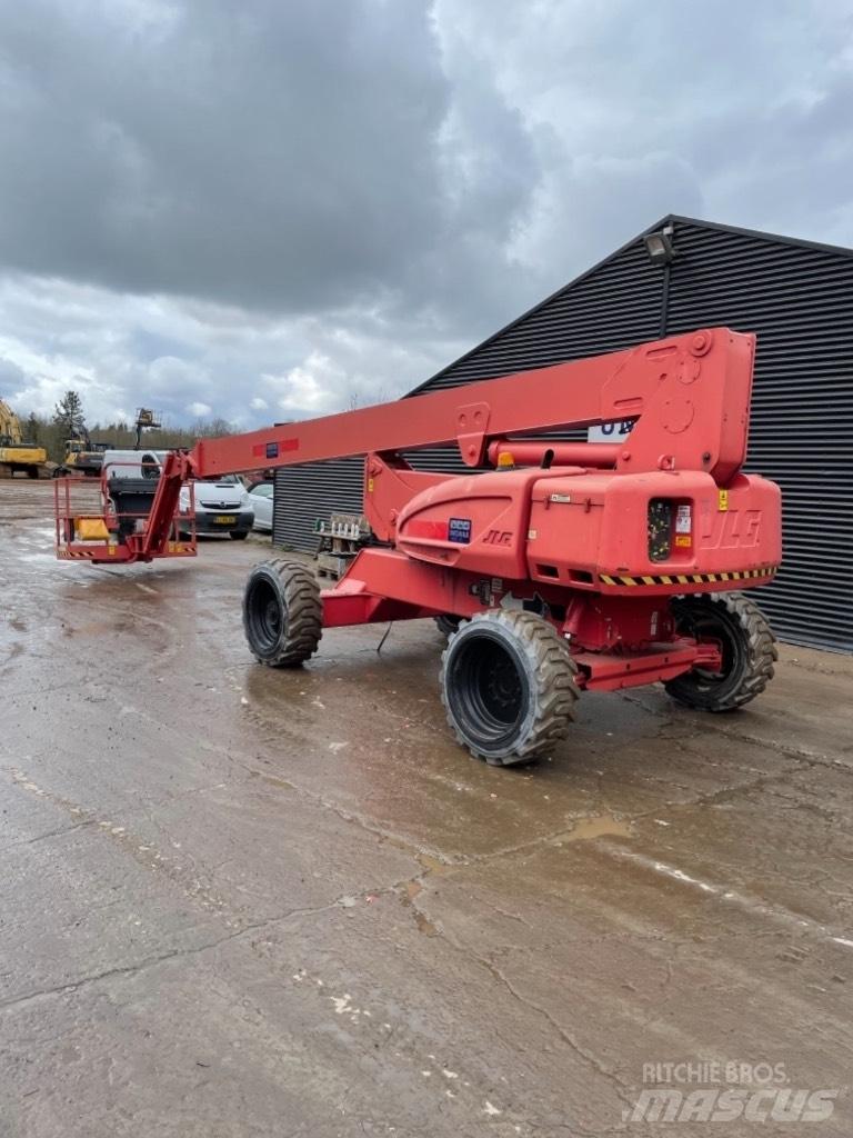 JLG 600jp Колінчаті підйомники