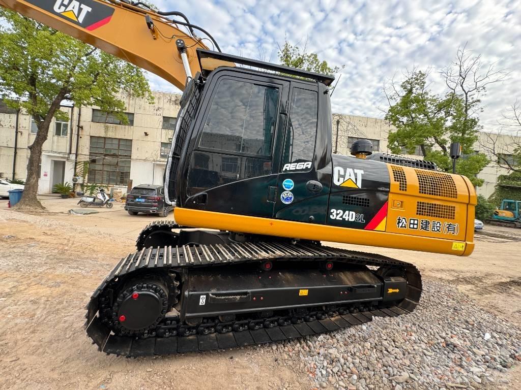 CAT 324 D2 L Гусеничні екскаватори