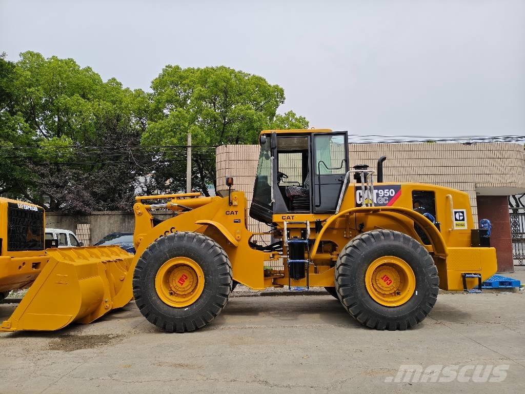 CAT 950 GC Фронтальні навантажувачі