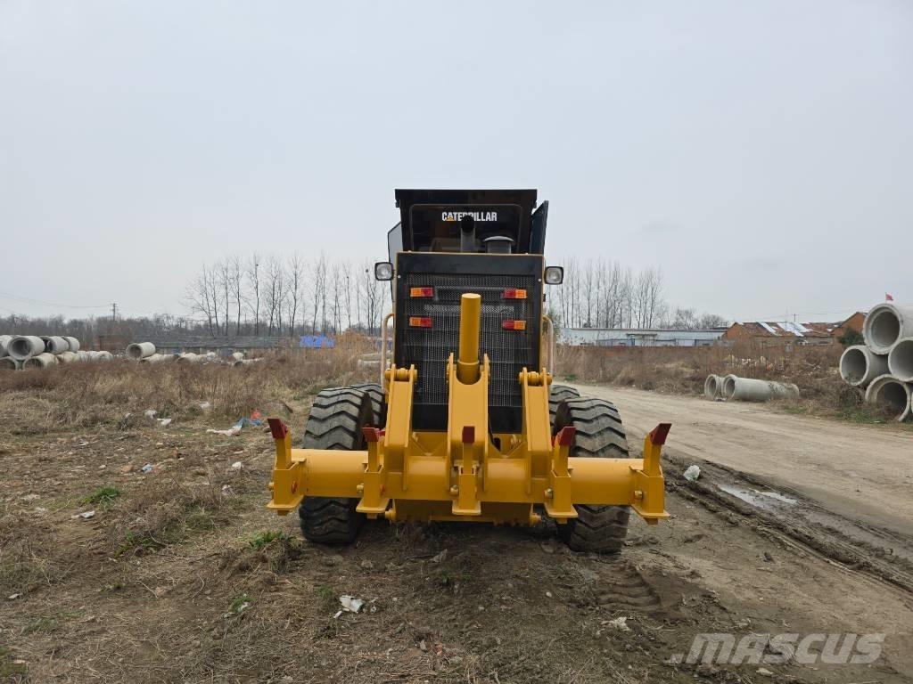 CAT 140K Грейдери