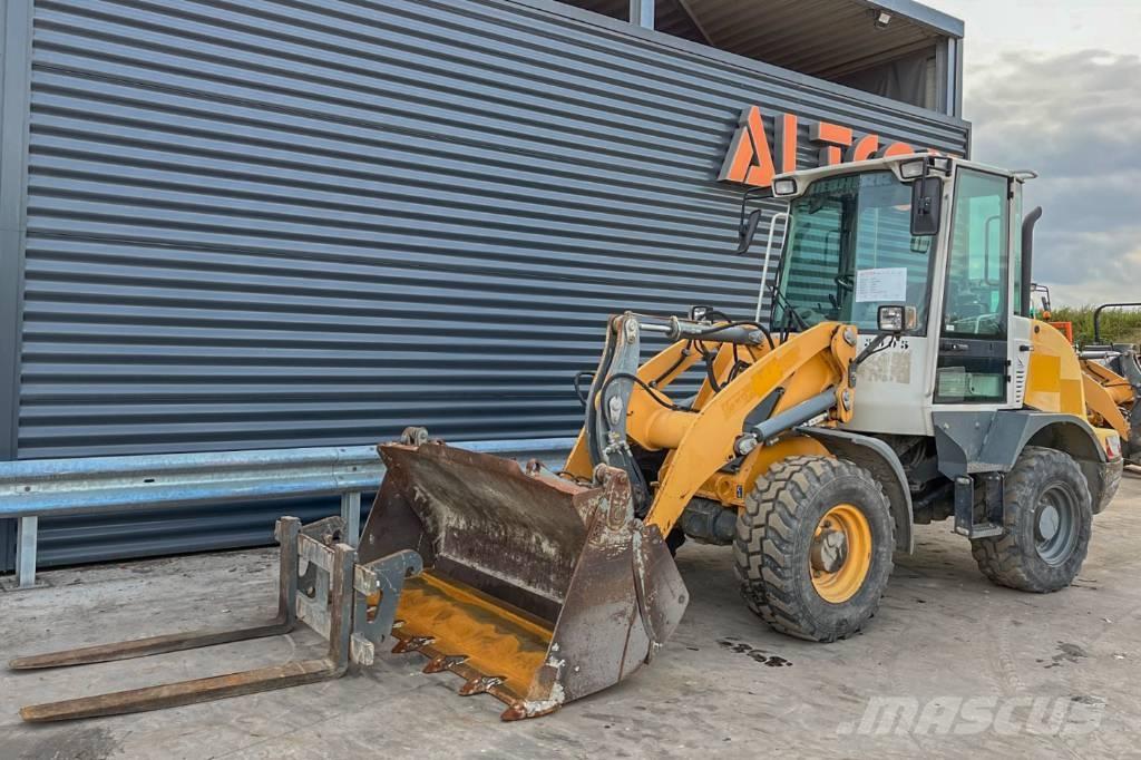 Liebherr L 506 Фронтальні навантажувачі