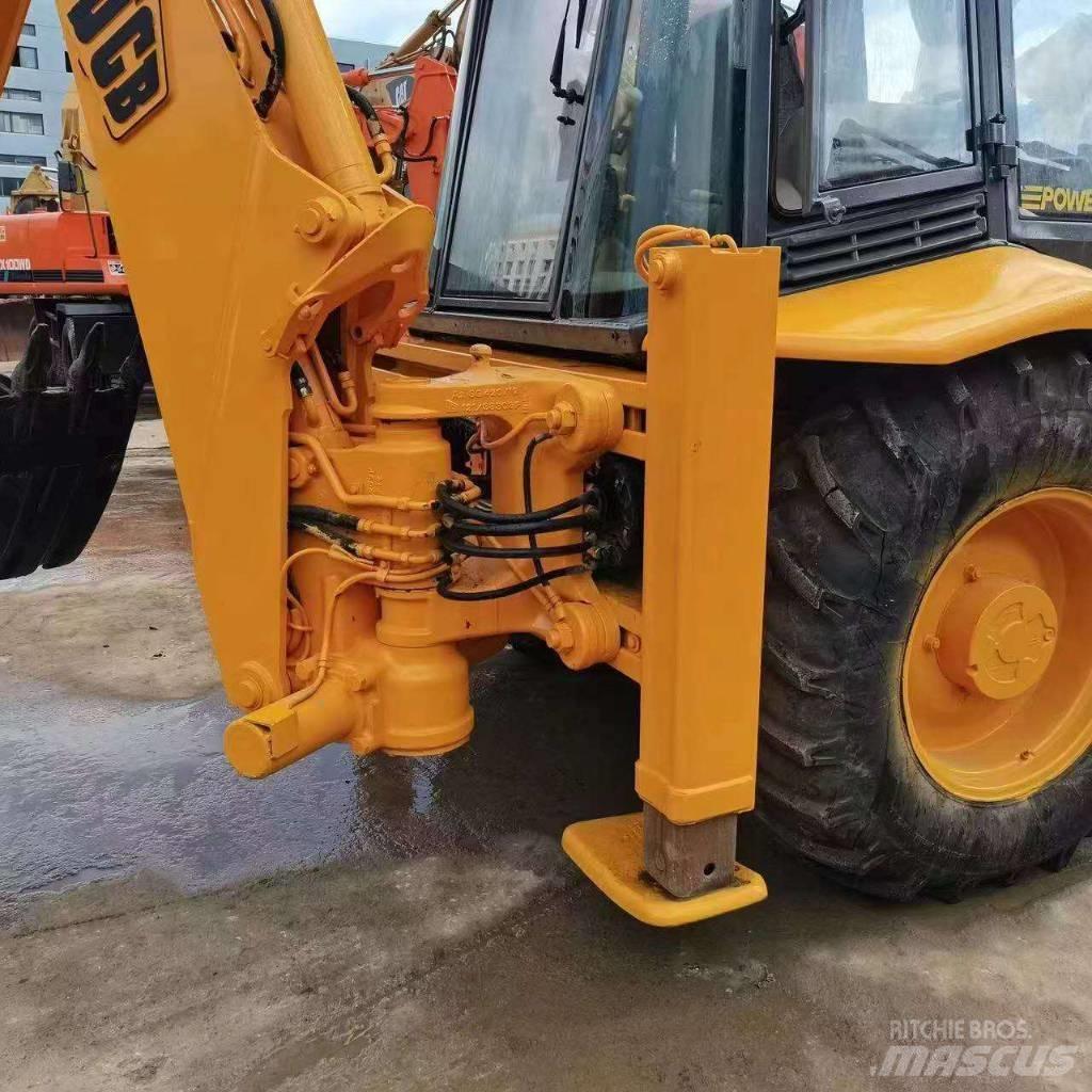 JCB 4 CX Екскаватори-навантажувачі