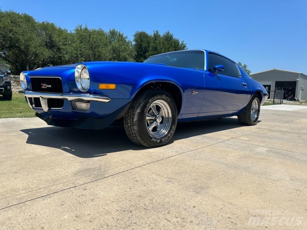 Chevrolet Camaro Автомобілі