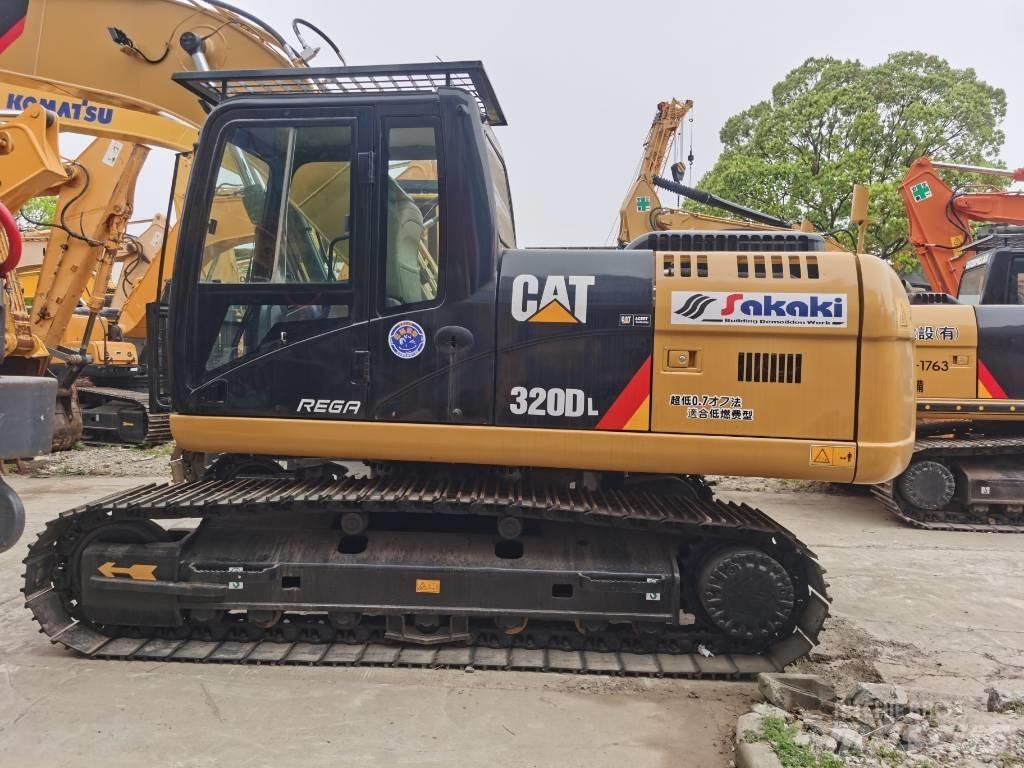 CAT 320 D L Гусеничні екскаватори