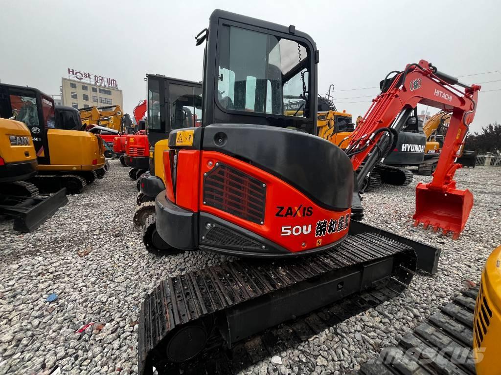 Hitachi ZX 50 U Міні-екскаватори < 7т