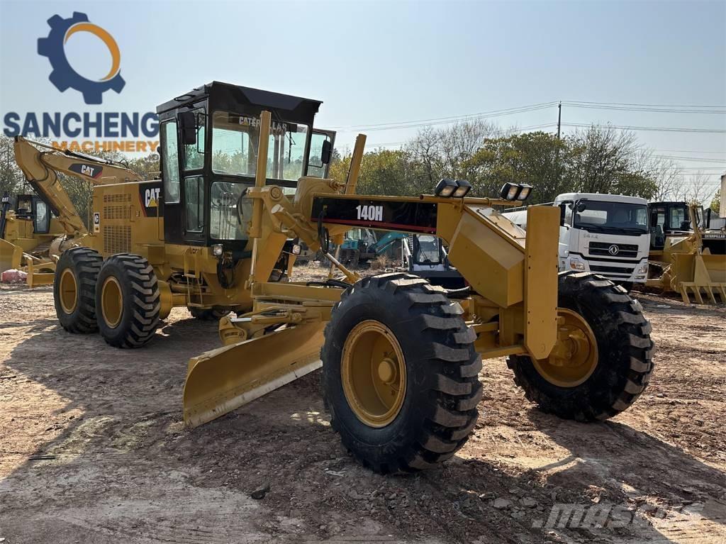CAT 140H Грейдери