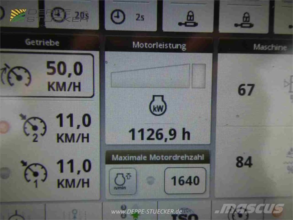John Deere 8R 370 Трактори