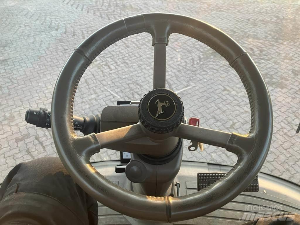 John Deere 8600 Фуражні комбайни