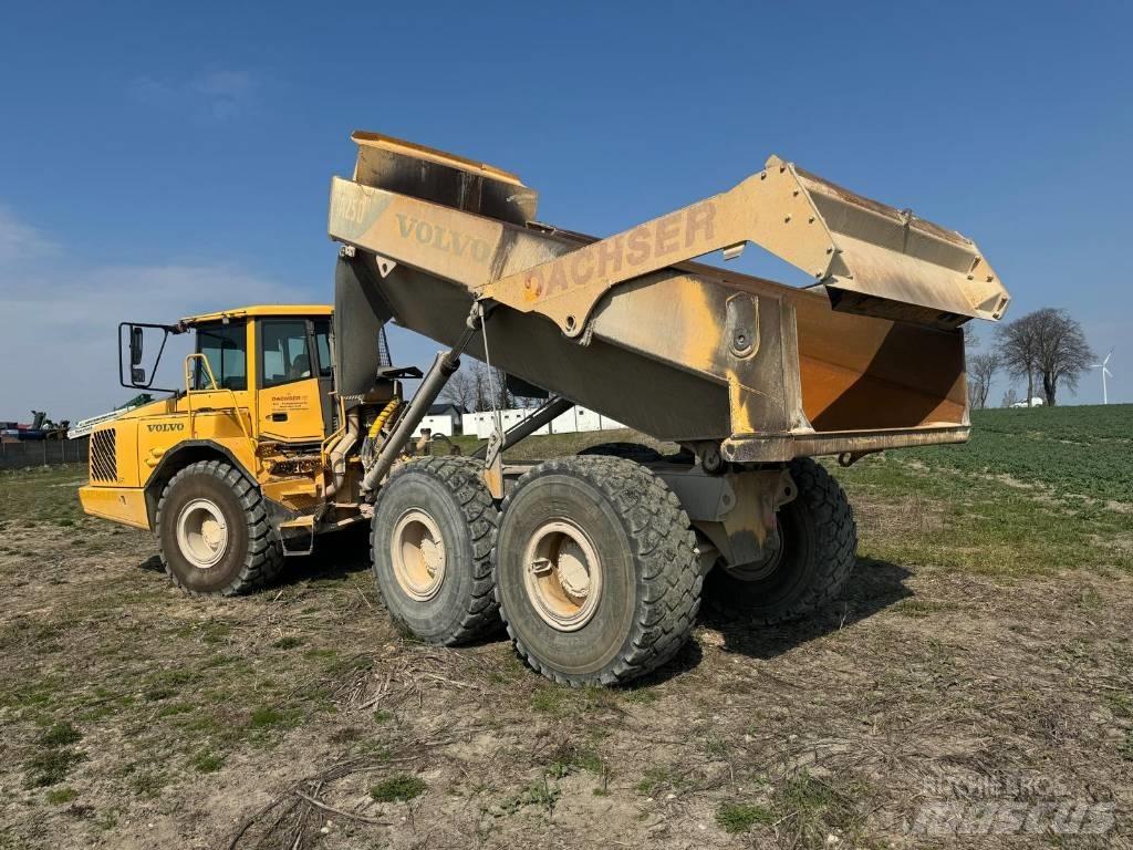 Volvo A 25 D Зчленовані самоскиди
