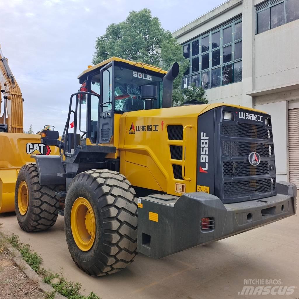 SDLG LG 958 Фронтальні навантажувачі