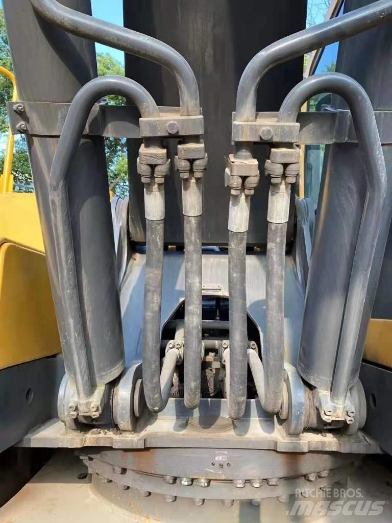 Volvo EC 360 B LC Гусеничні екскаватори