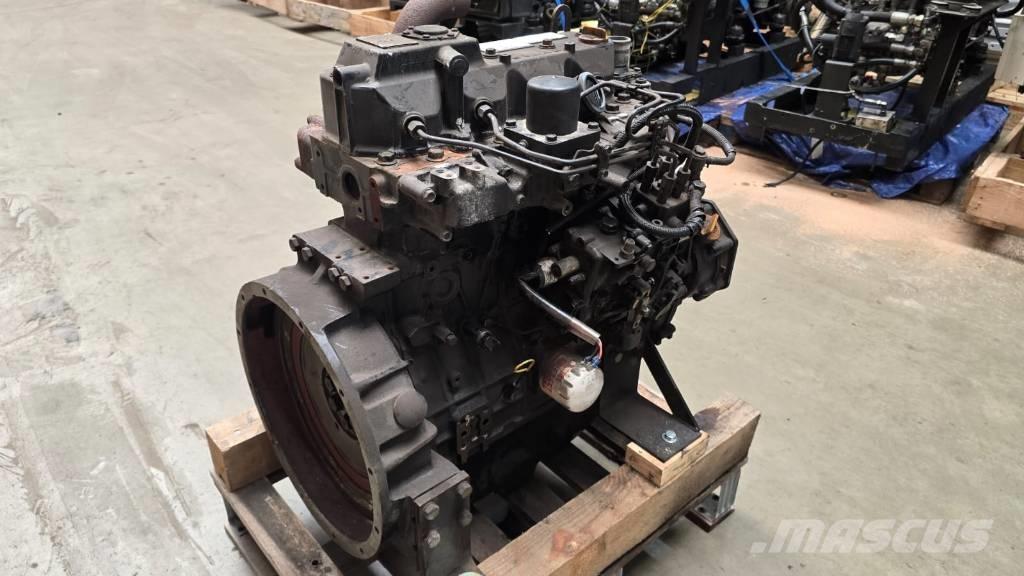 Yanmar 4TNV98 Двигуни
