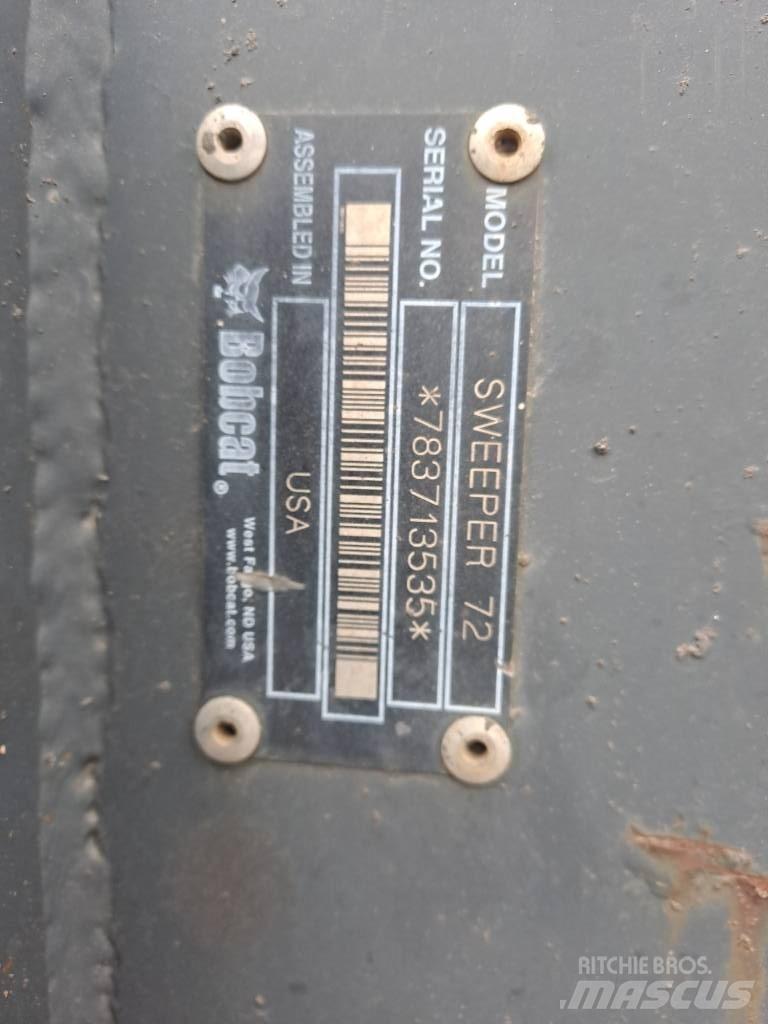 Bobcat 72 KAUHAHARJA Щітки