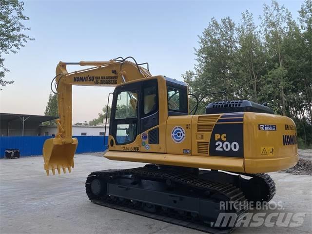 Komatsu PC200-8 Гусеничні екскаватори