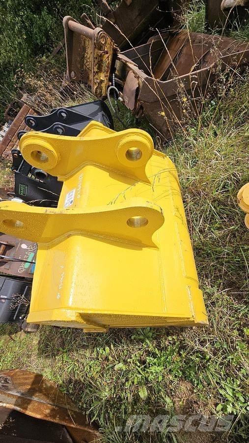 Komatsu PC200 Ковші