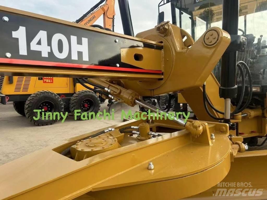 CAT 140 Грейдери