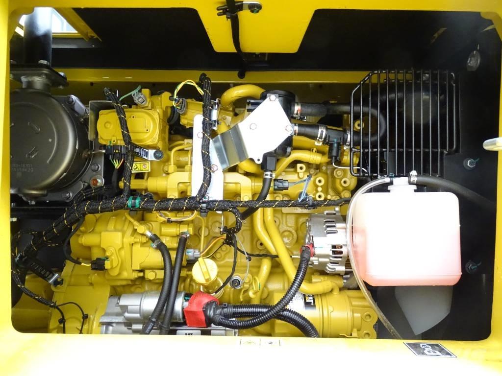 CAT 310 Гусеничні екскаватори