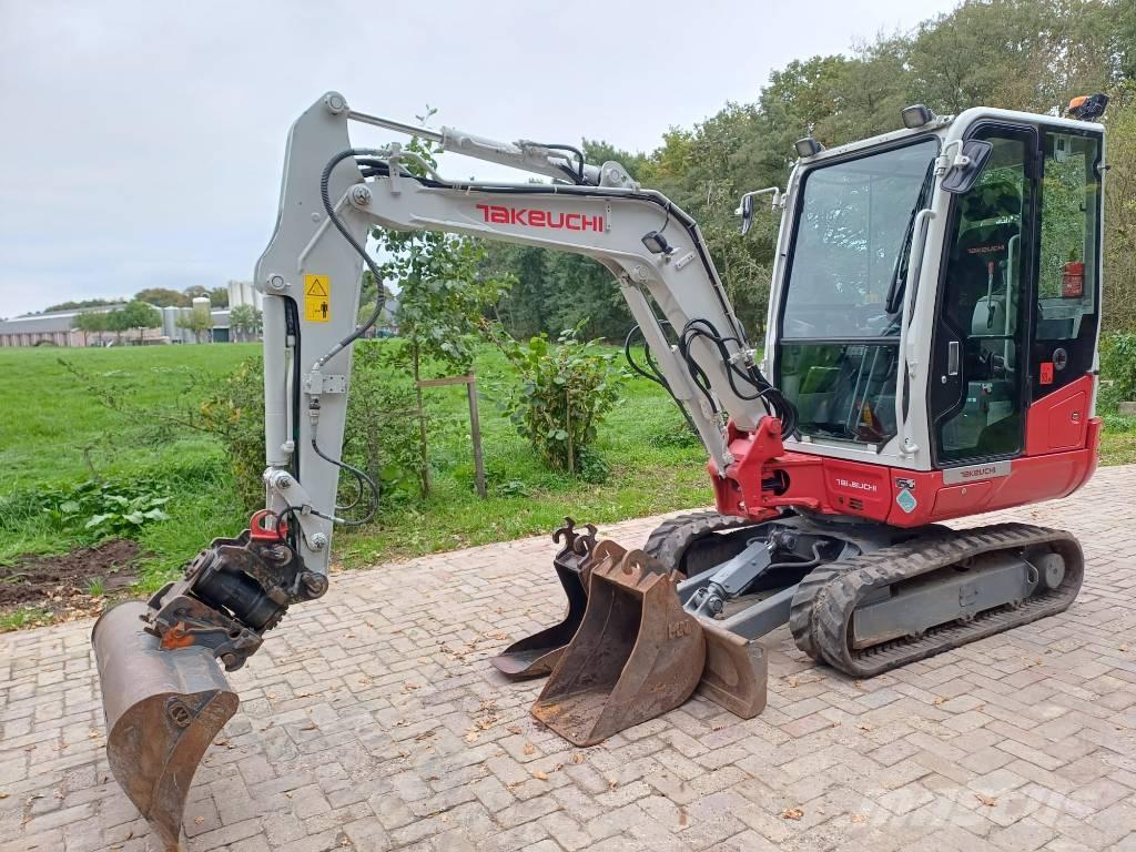 Takeuchi TB 230 Міні-екскаватори < 7т
