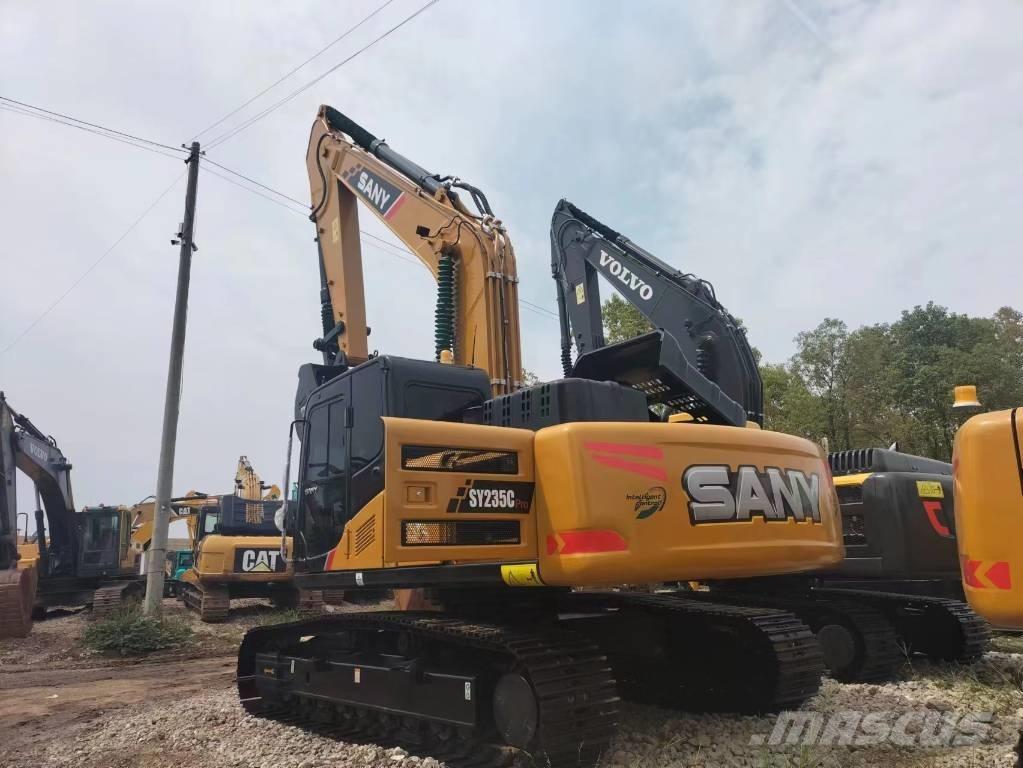 Sany SY 235 Гусеничні екскаватори