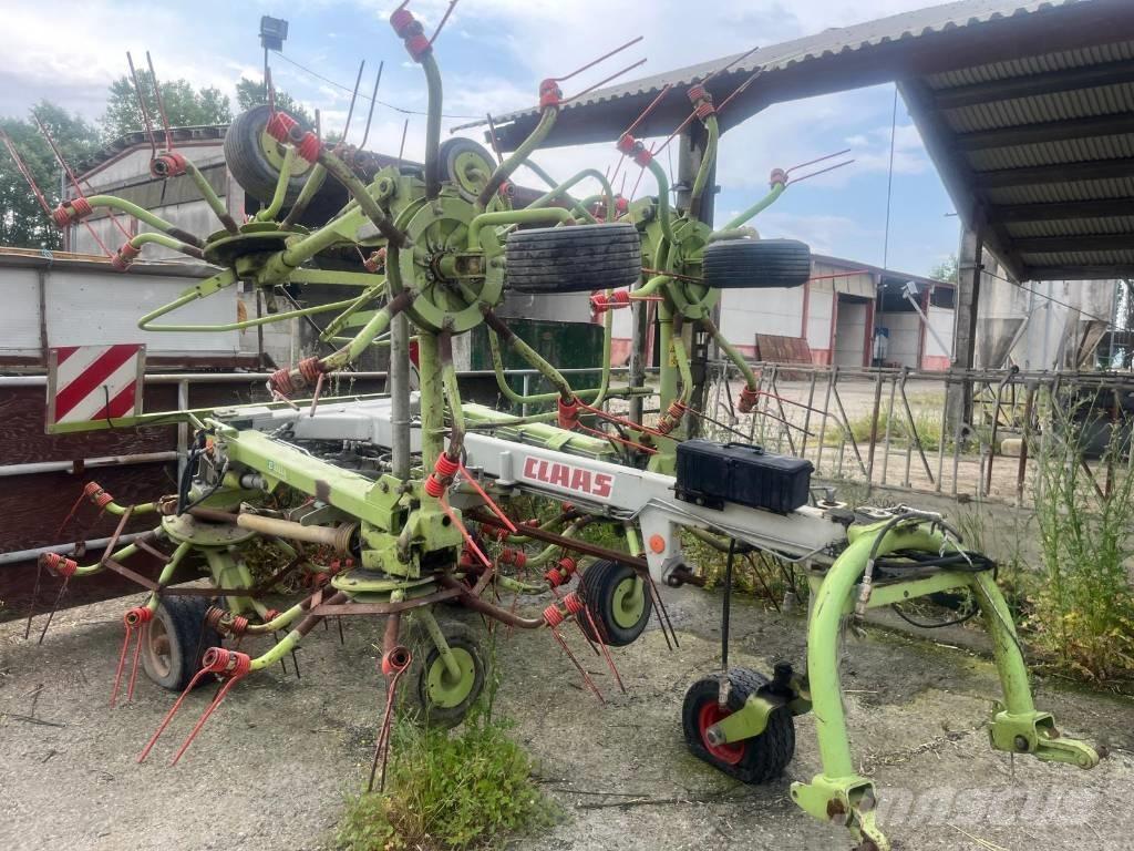 CLAAS Volto 1050 T Граблі і сінозворушувачі