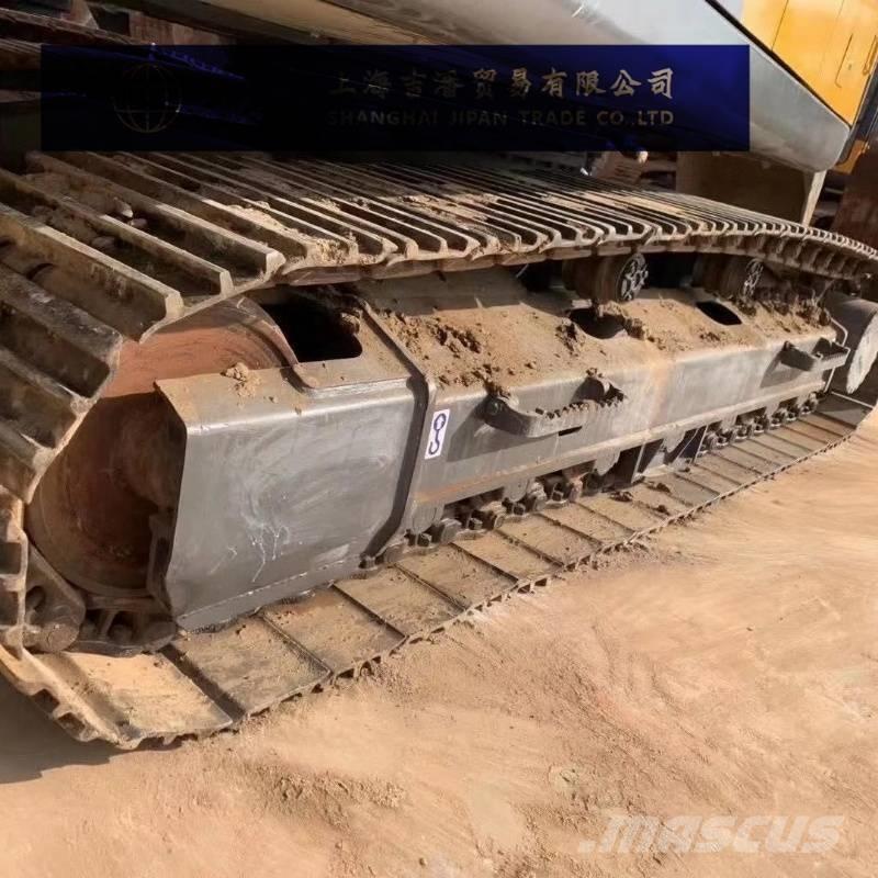 Volvo EC 200 Гусеничні екскаватори