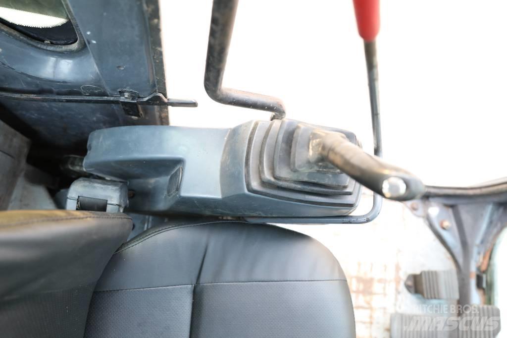 Kobelco SK 130 LC Гусеничні екскаватори