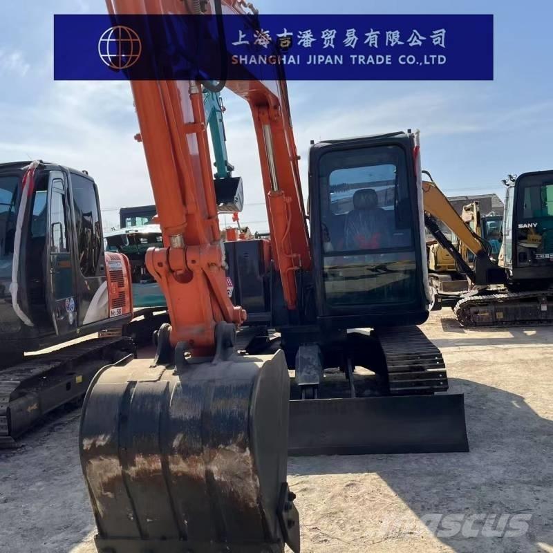 Hitachi ZX 70 Гусеничні екскаватори