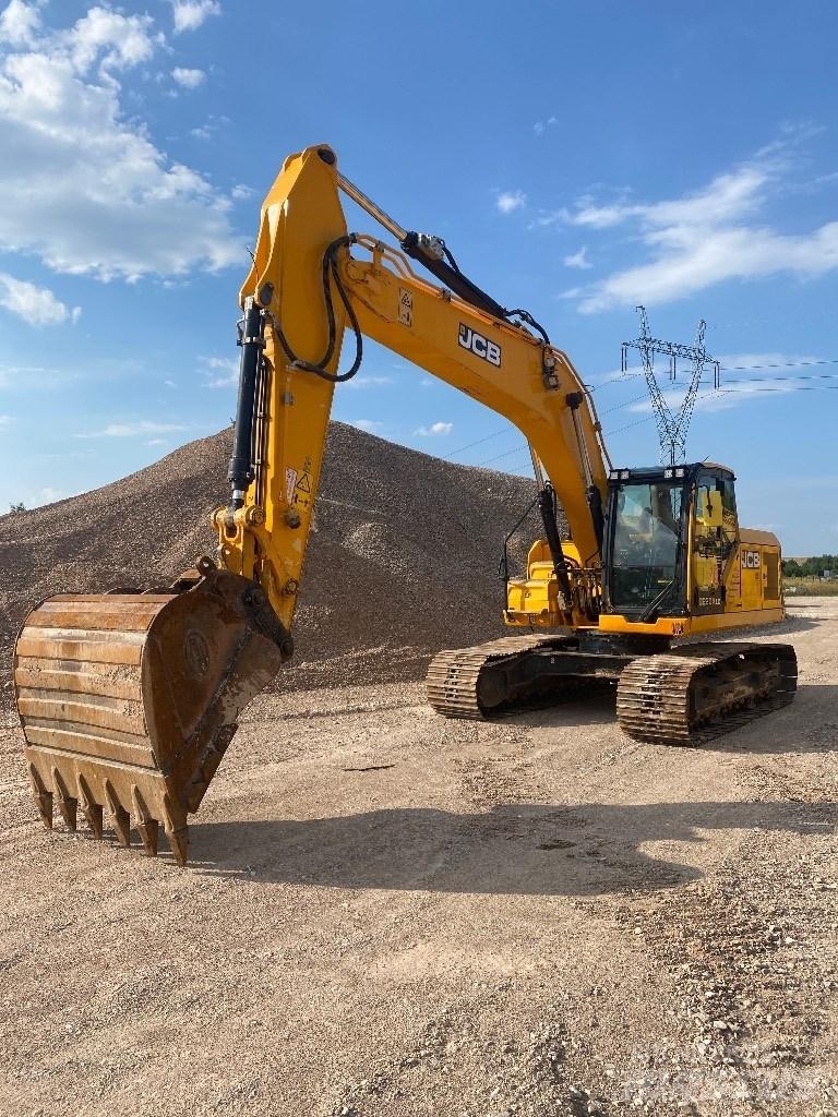JCB 220 Гусеничні екскаватори