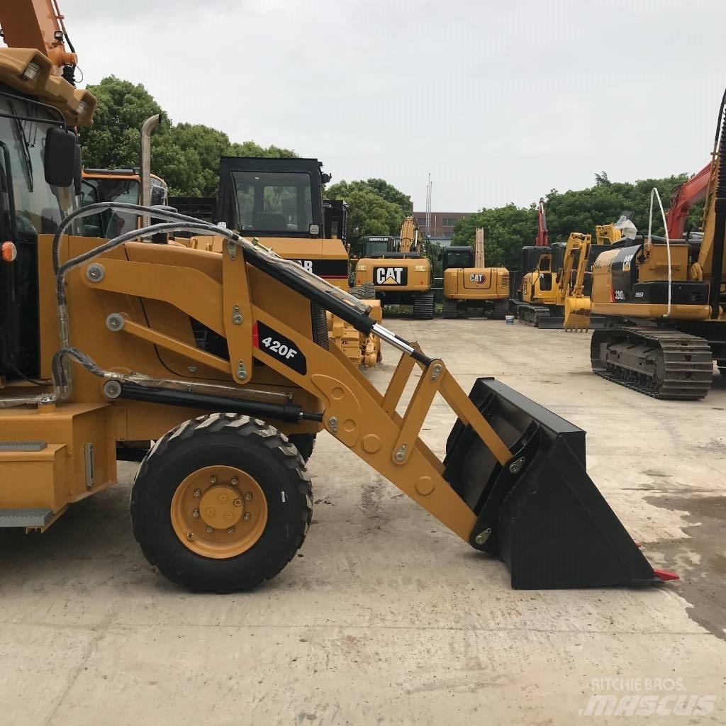 CAT 420 F Екскаватори-навантажувачі