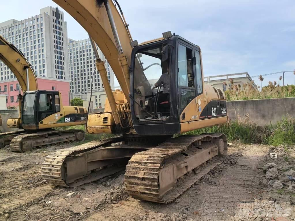 CAT 320 C Гусеничні екскаватори
