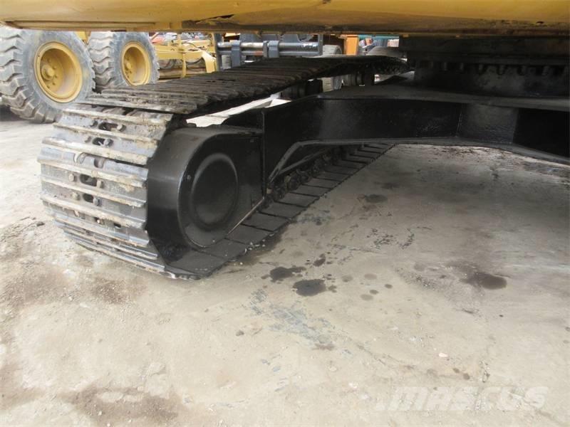 CAT 320 B L Гусеничні екскаватори