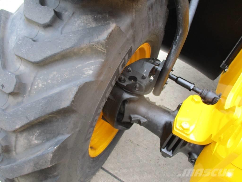 JCB 531-70 5AA (660) Телескопічні навантажувачі