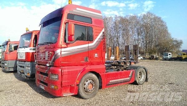 MAN 18.513 Тягачі