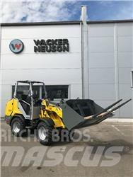 Wacker Neuson WL28 Навантажувачі зі змінним робочим обладнанням