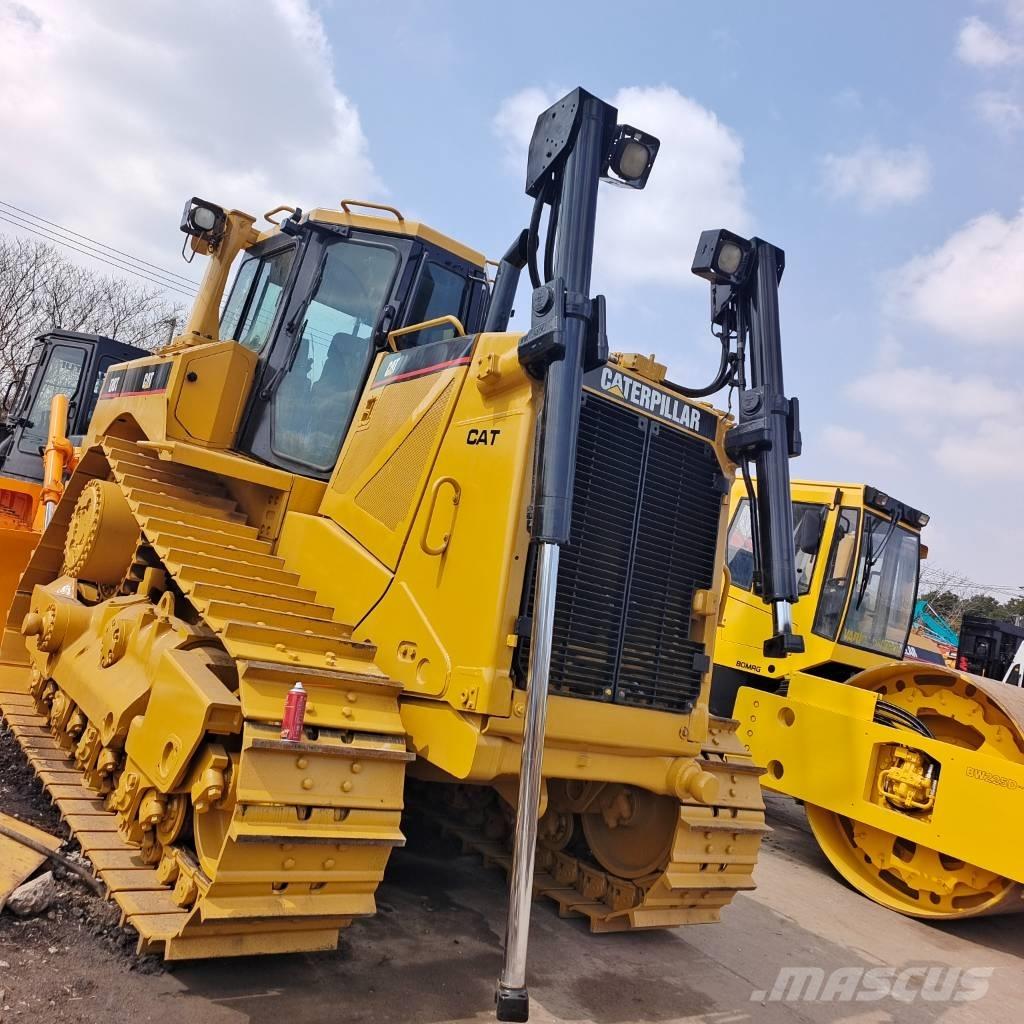 CAT D 8 T Гусеничні бульдозери