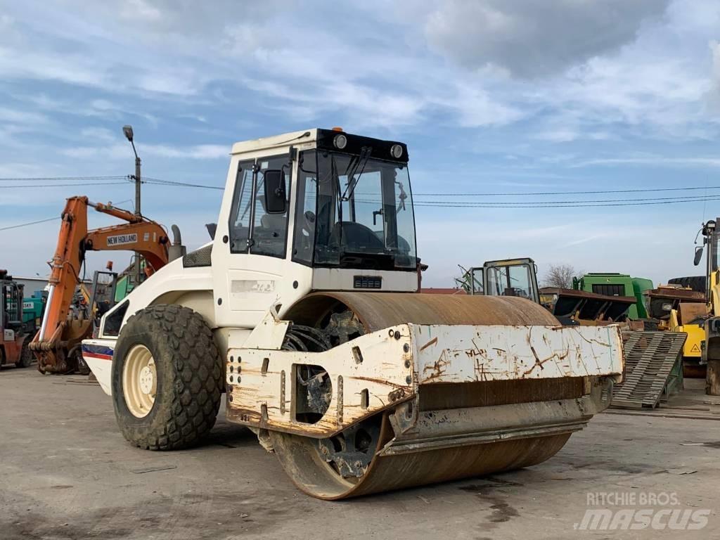 Bomag BW 213 D H-4 Грунтові котки