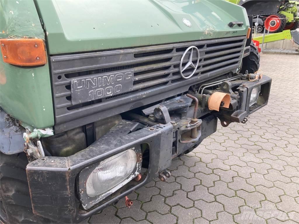 MB Trac U 1000 Трактори