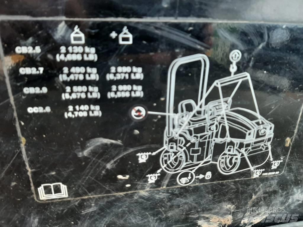 CAT CB 2.7 Котки тротуарні