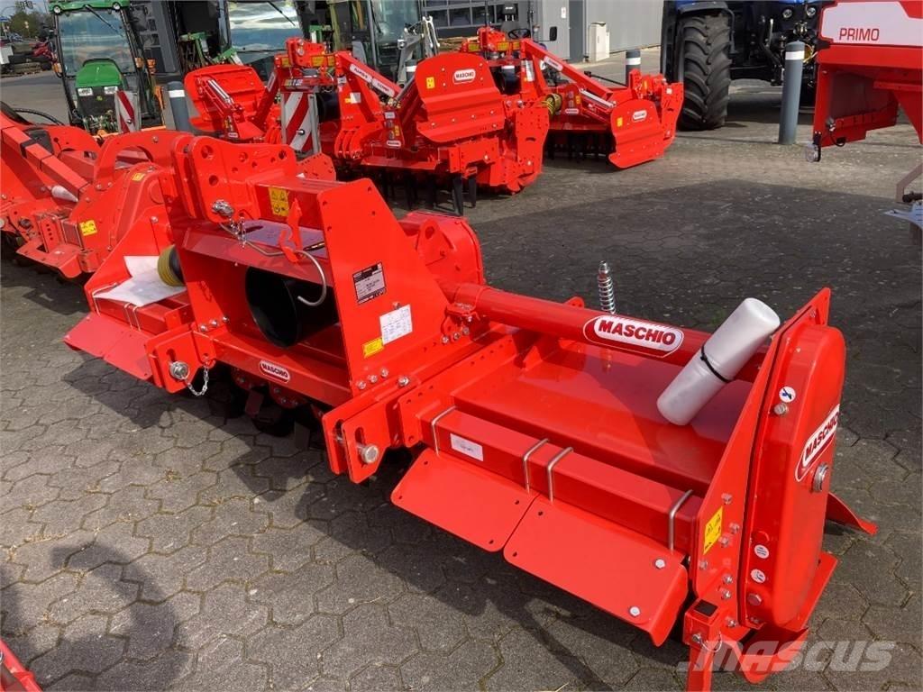 Maschio C 250 Робота по підготовці ґрунту
