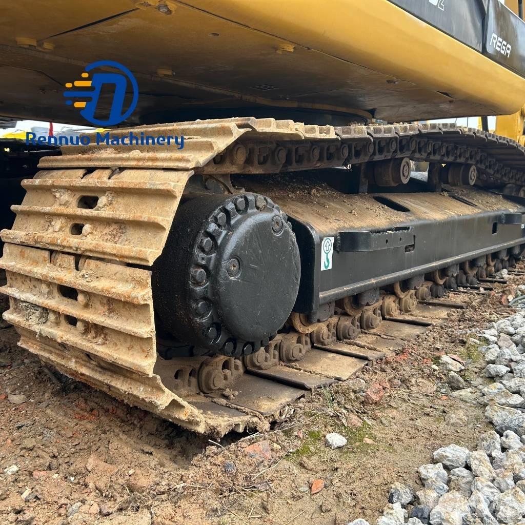 CAT 325D2 Гусеничні екскаватори