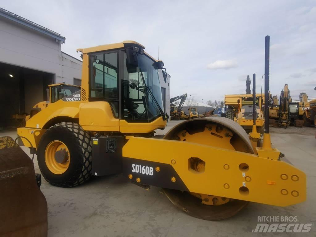 Volvo SD 160 B Грунтові котки