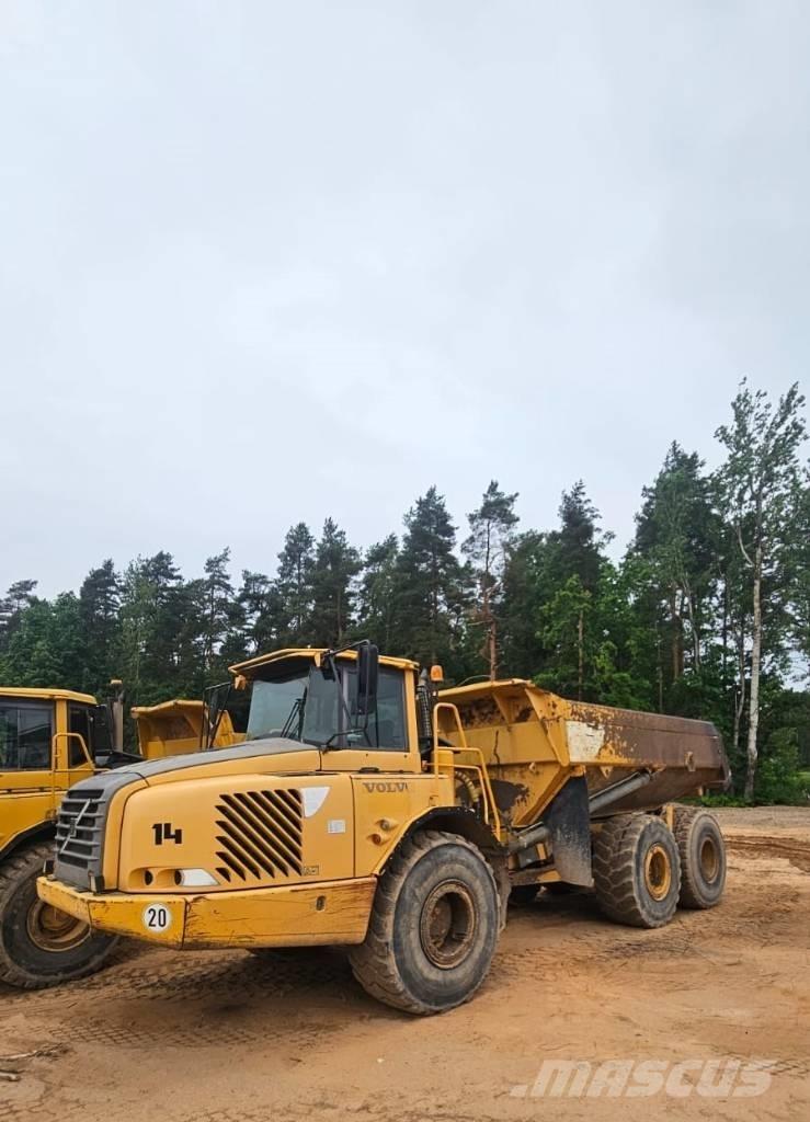 Volvo A 25 D Зчленовані самоскиди