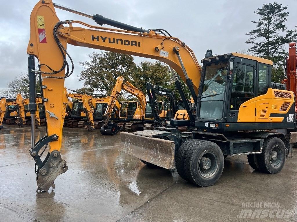 Hyundai HW140 Колісні екскаватори
