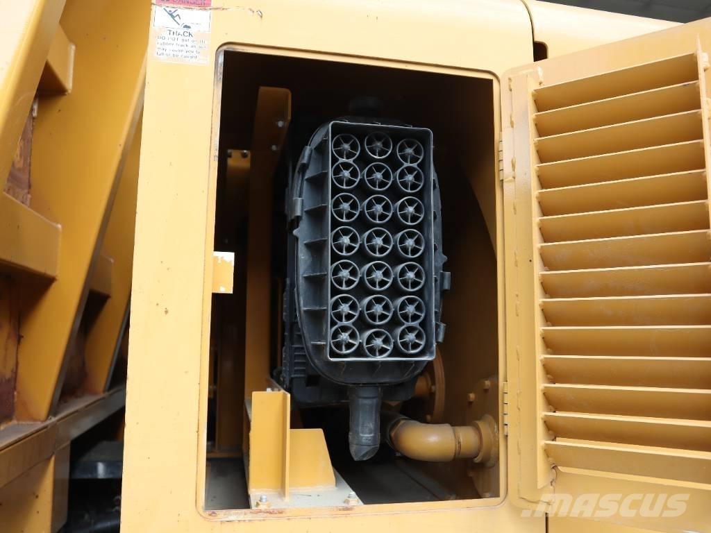 Morooka MST 2200 V D Гусеничні самоскиди