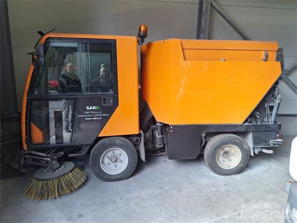 Bucher CC 2000 E2 Будтехніка - Інші