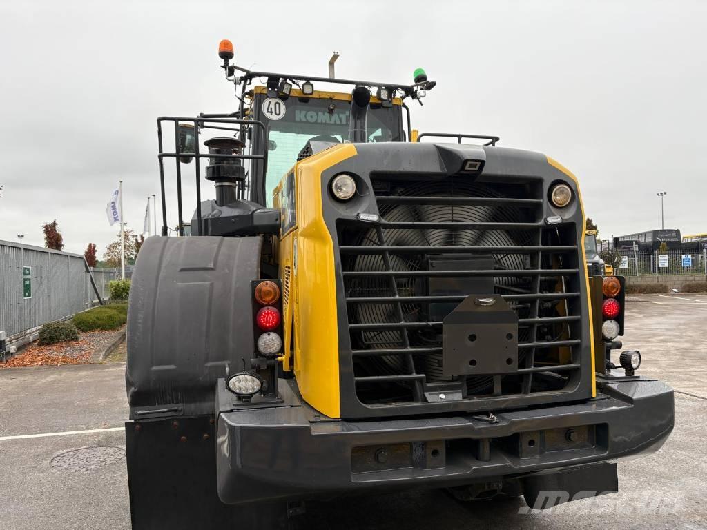 Komatsu WA380-8 Фронтальні навантажувачі