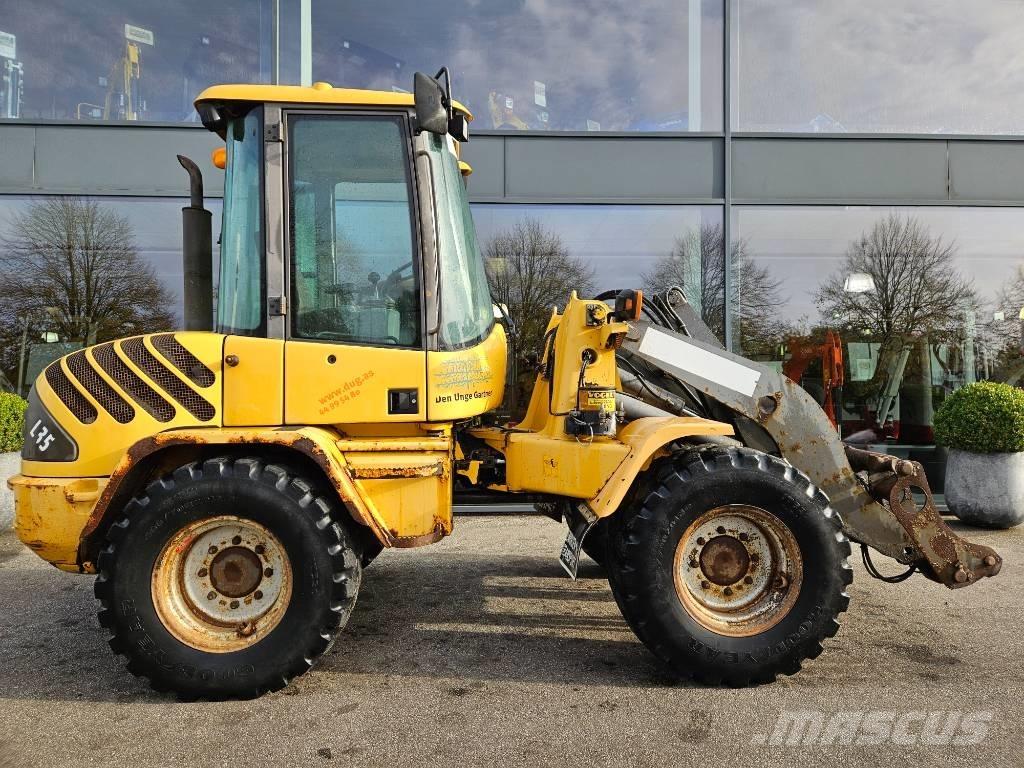 Volvo L 35 Фронтальні навантажувачі
