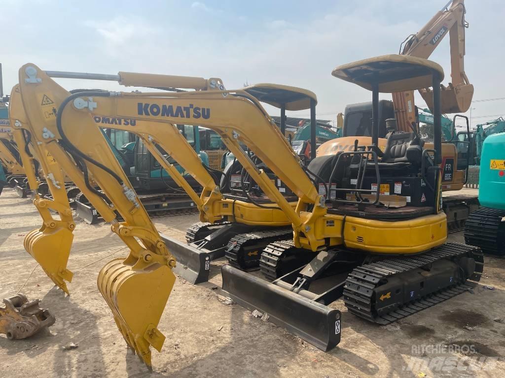 Komatsu PC30 Міні-екскаватори < 7т