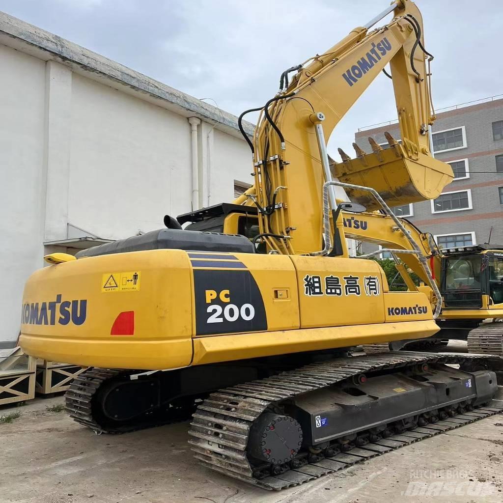 Komatsu PC 200-8N1 Гусеничні екскаватори